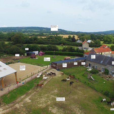 Ecuries Leseigneur - Camping Insolites Bolleville  المظهر الخارجي الصورة
