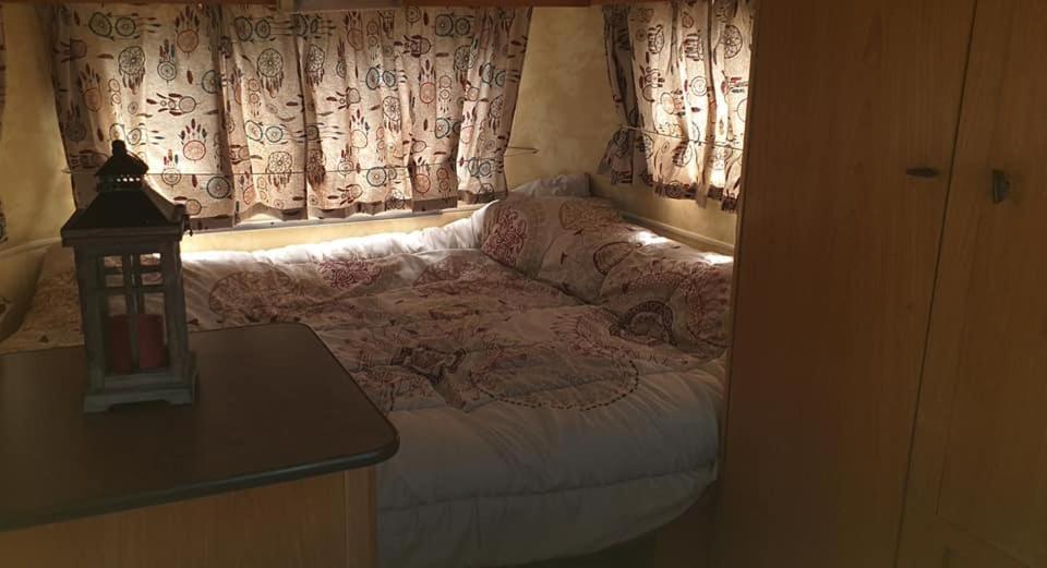 Ecuries Leseigneur - Camping Insolites Bolleville  المظهر الخارجي الصورة