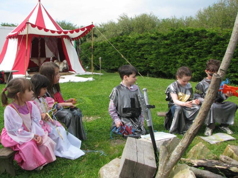 Ecuries Leseigneur - Camping Insolites Bolleville  المظهر الخارجي الصورة