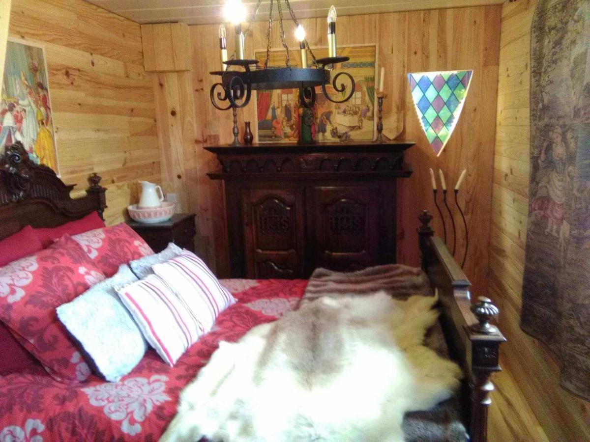Ecuries Leseigneur - Camping Insolites Bolleville  المظهر الخارجي الصورة